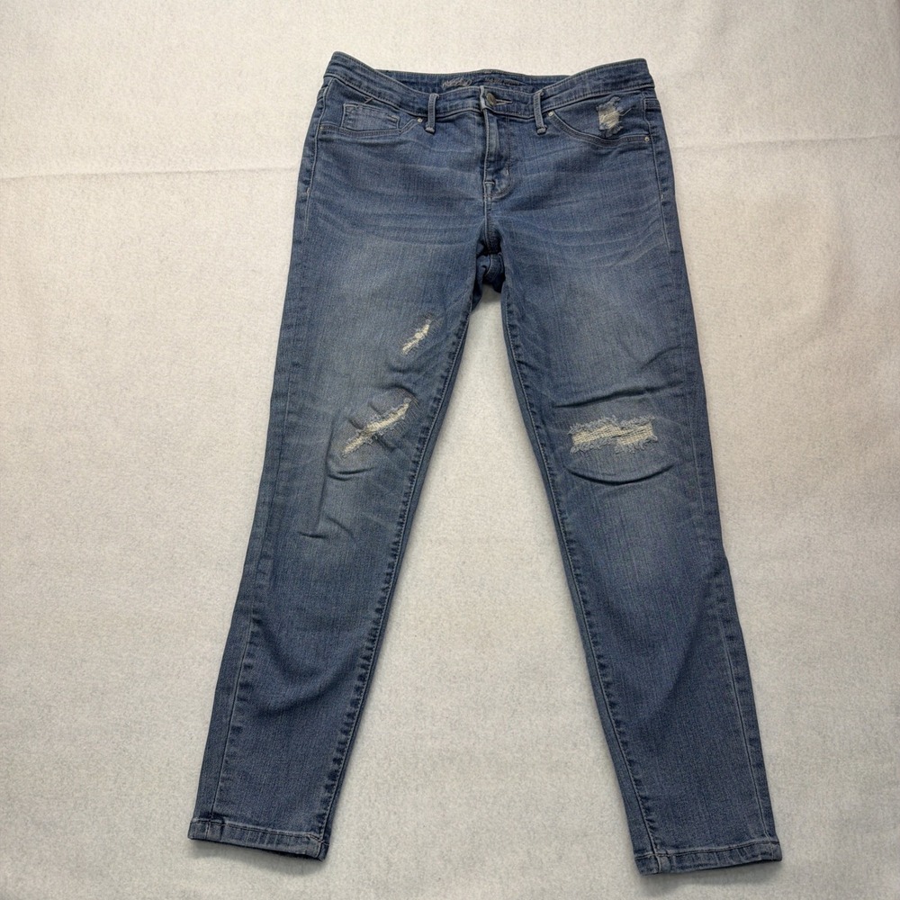 Mossimo Denim Mid-Rise‎ Jegging Women's Size 10/30R Jeans Distressed